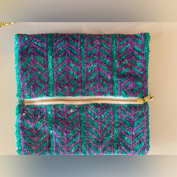 Beaded clutch - used once - Picture 5 of 5